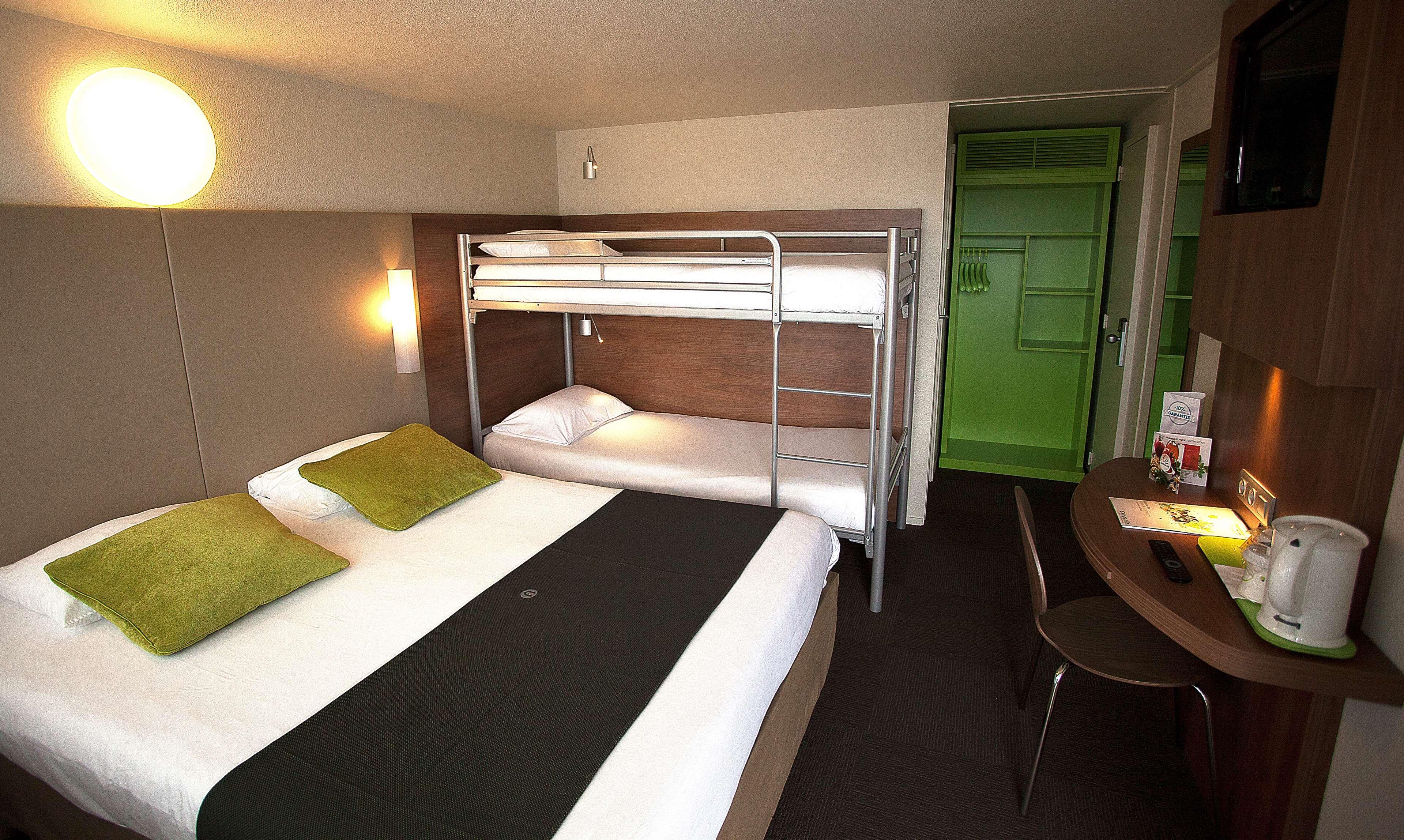 Campanile Evry Est - Germain Les Corbeil Hotel