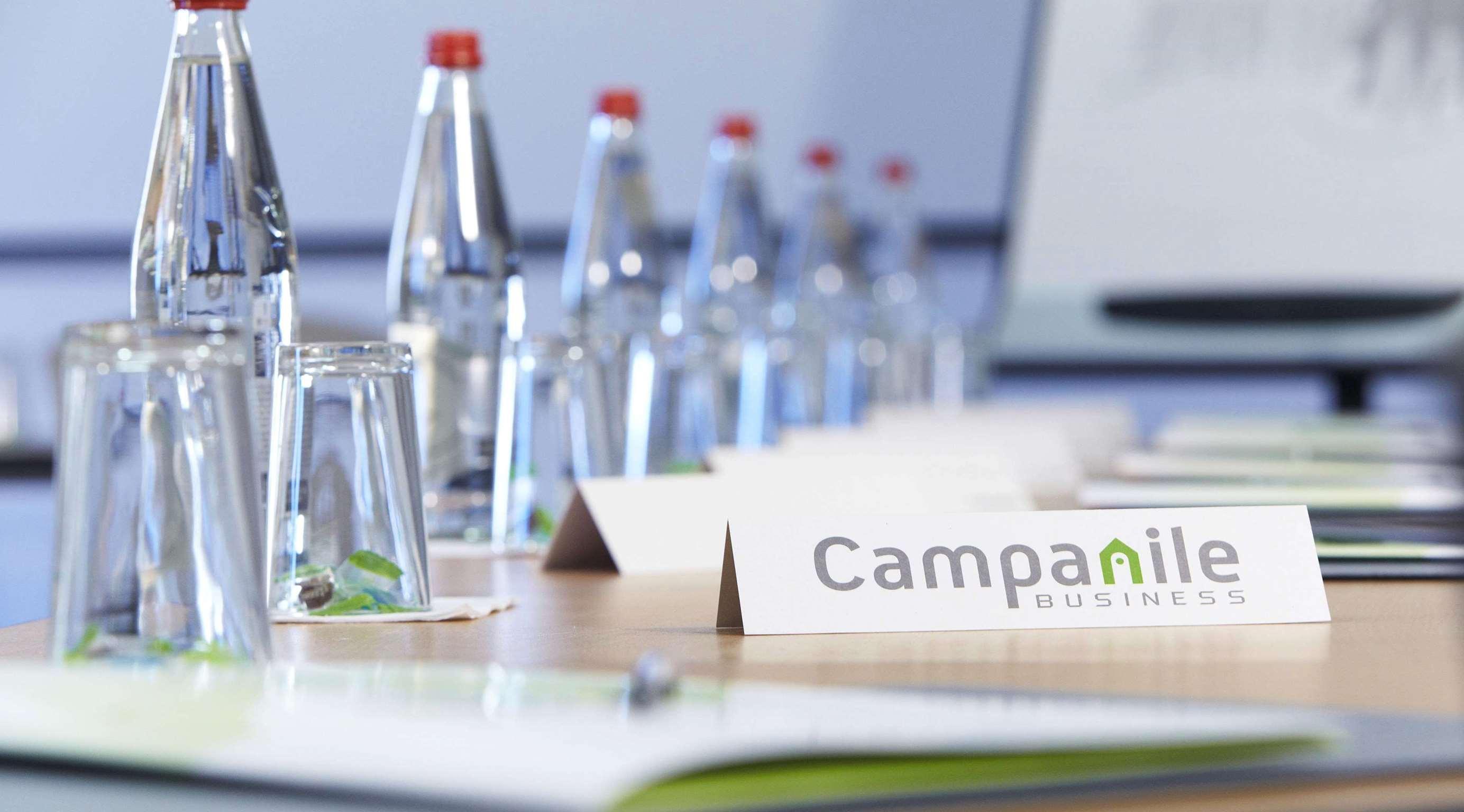 Hotel Campanile Evry Est - Germain Les Corbeil 3*