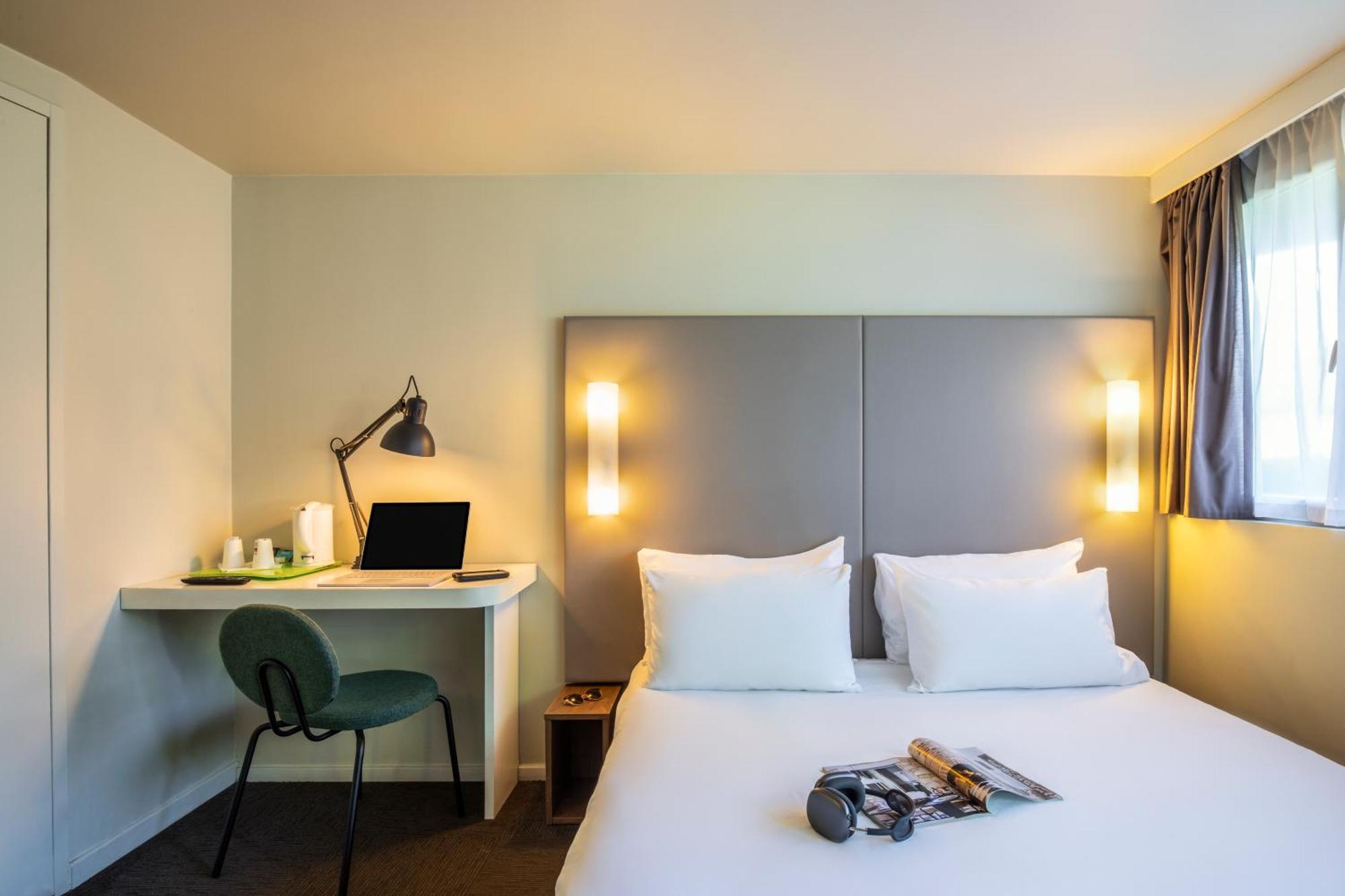 Hotel Campanile Evry Est - Germain Les Corbeil